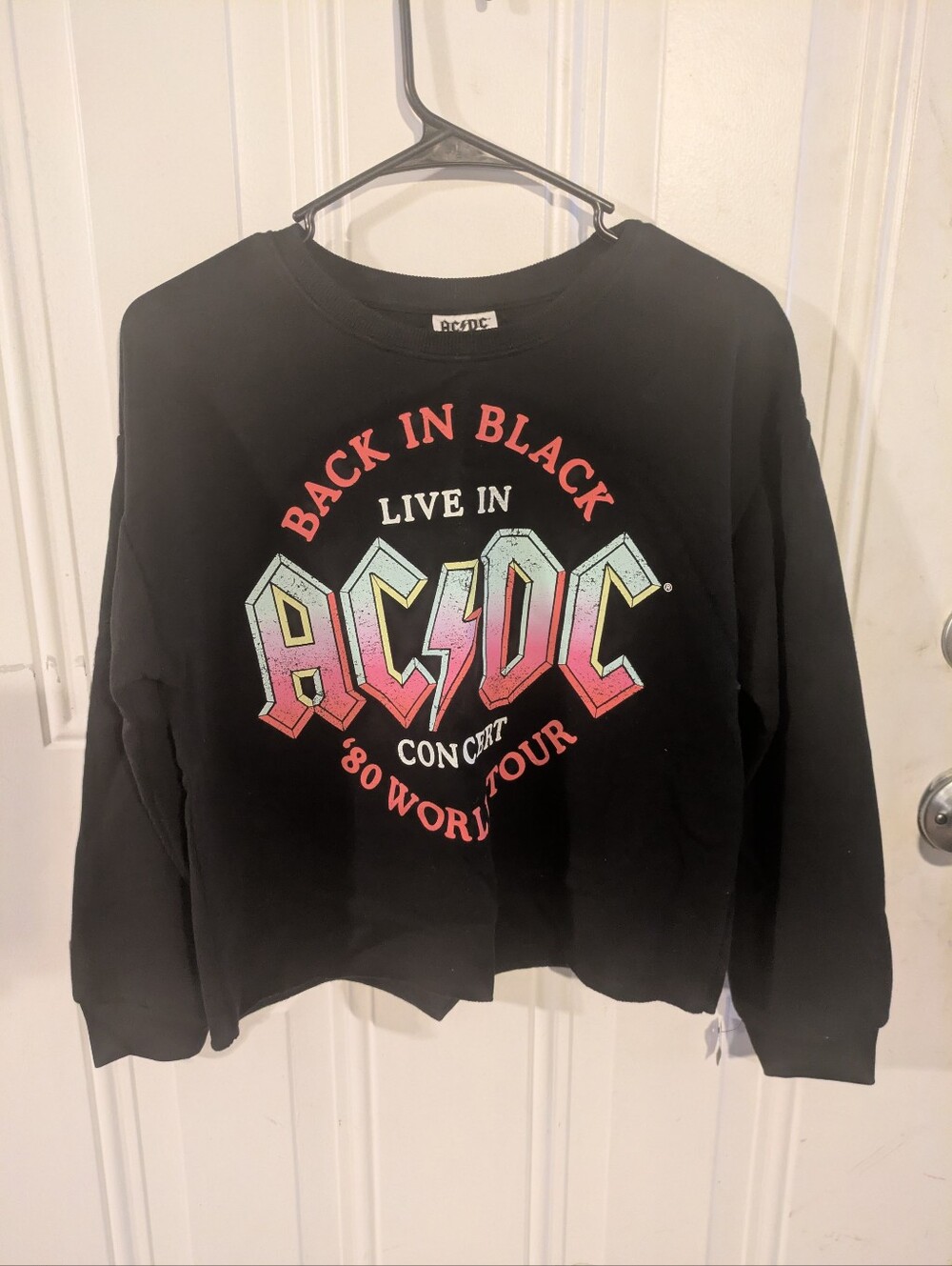 AC/DC Back in Black Live in Concert '80 World Tour Graphic Sweatshirt Youth XL